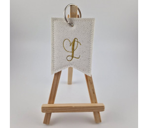 ADVENTSKALENDER 16. Dezember - Stickserie ITH Wimpel Monogram